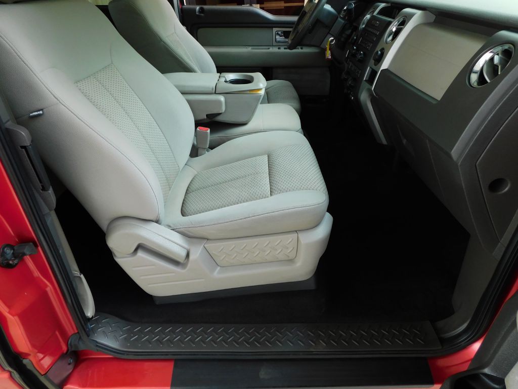 2010 Ford F-150 Image 28