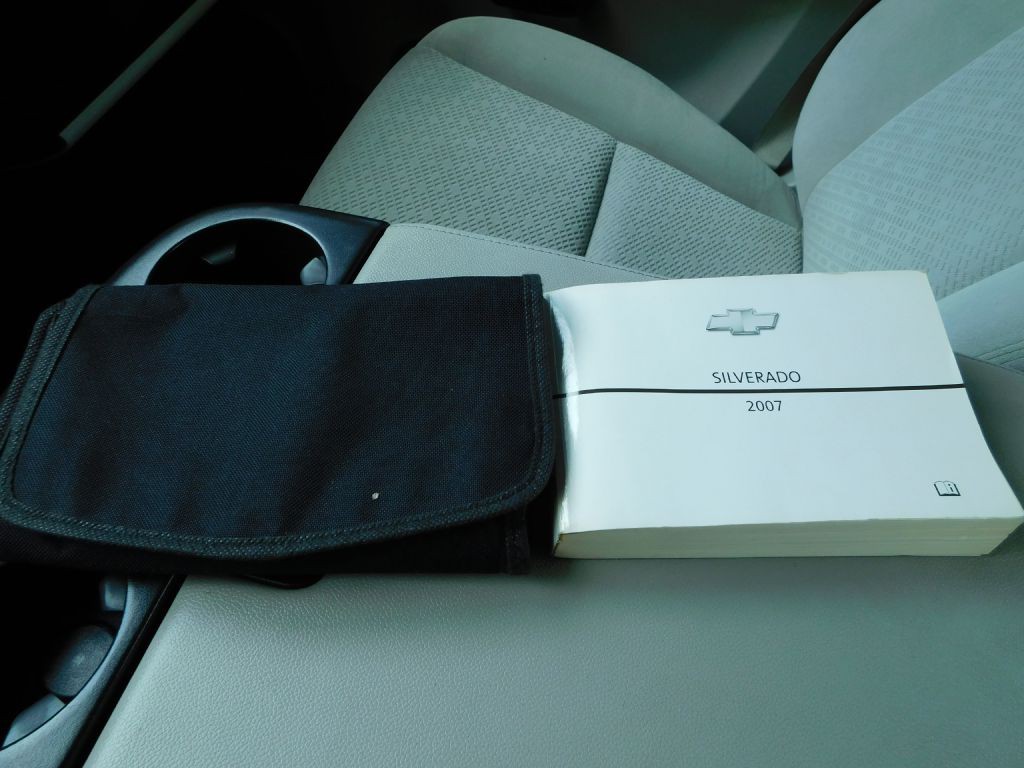 2007 Chevrolet Silverado 1500 Image 38