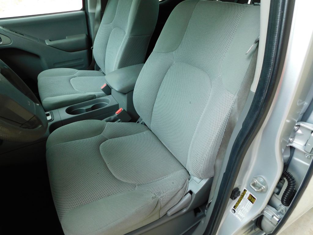 2018 Nissan Frontier Image 9