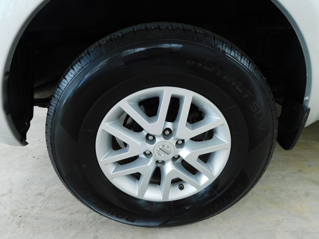 2018 Nissan Frontier Image 33