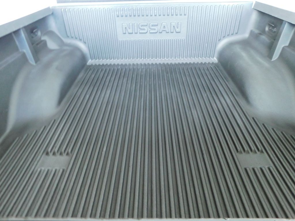 2018 Nissan Frontier Image 35