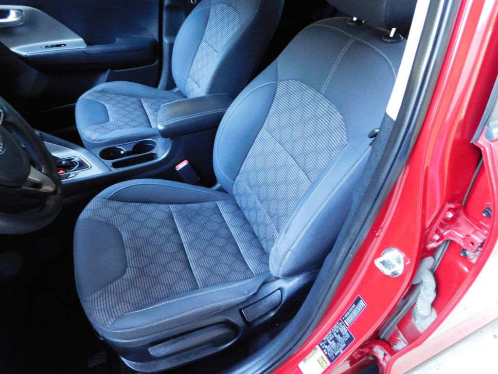 2018 Kia Niro Image 8