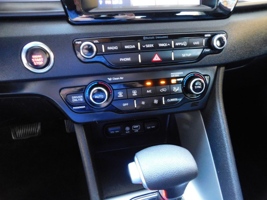 2018 Kia Niro Image 13