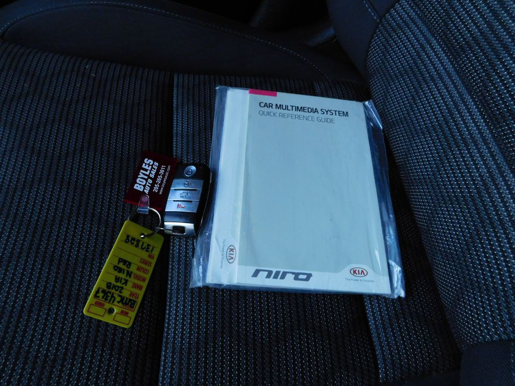 2018 Kia Niro Image 35