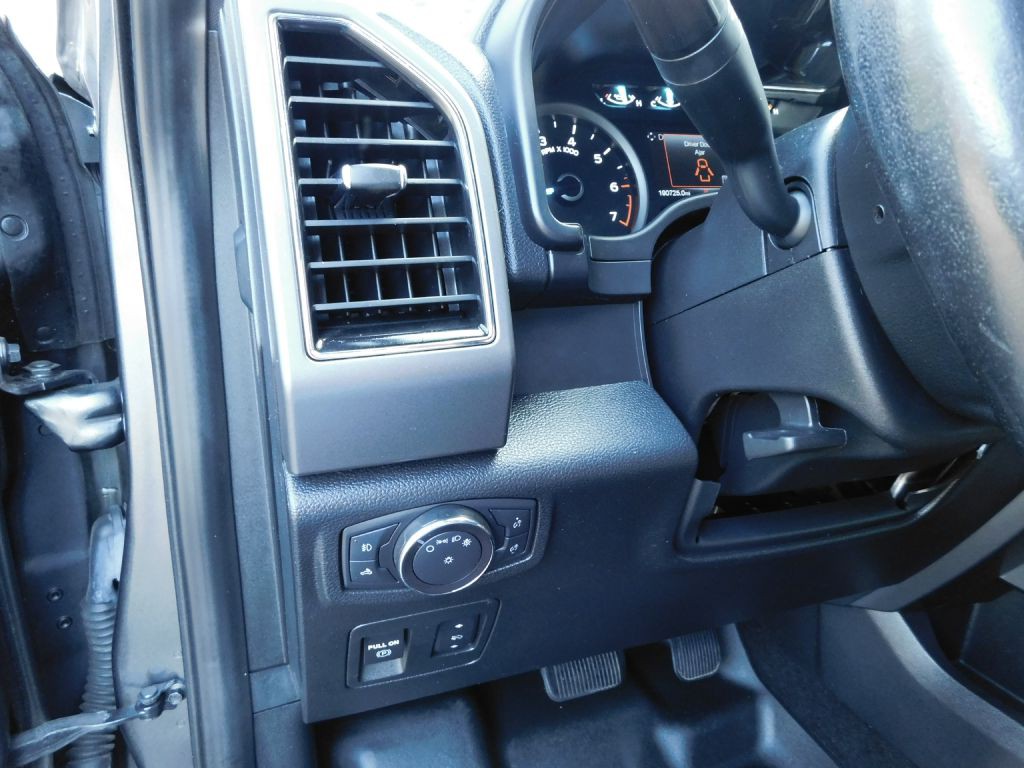 2019 Ford F-150 Image 12