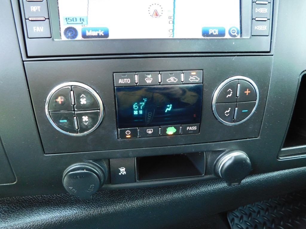 2011 Chevrolet Silverado 1500 Image 16