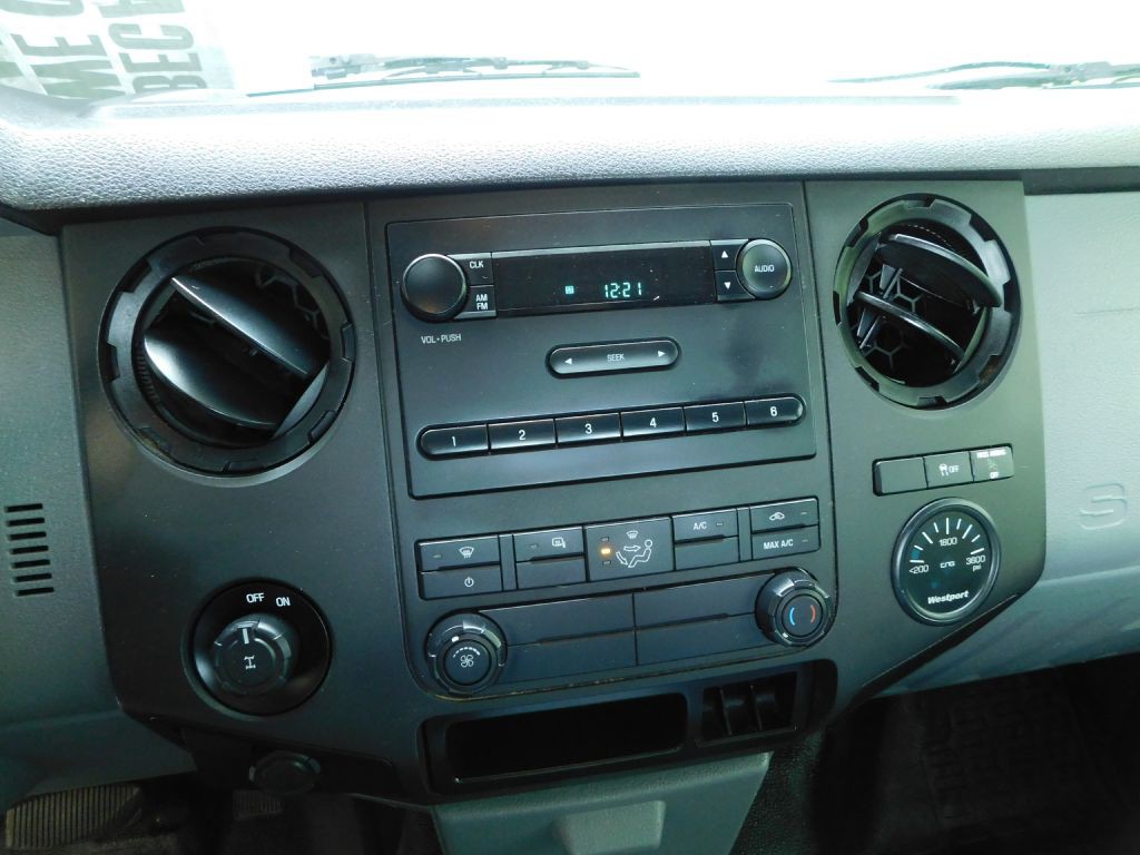 2014 Ford F-250 Image 14