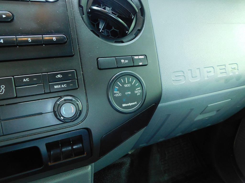 2014 Ford F-250 Image 16