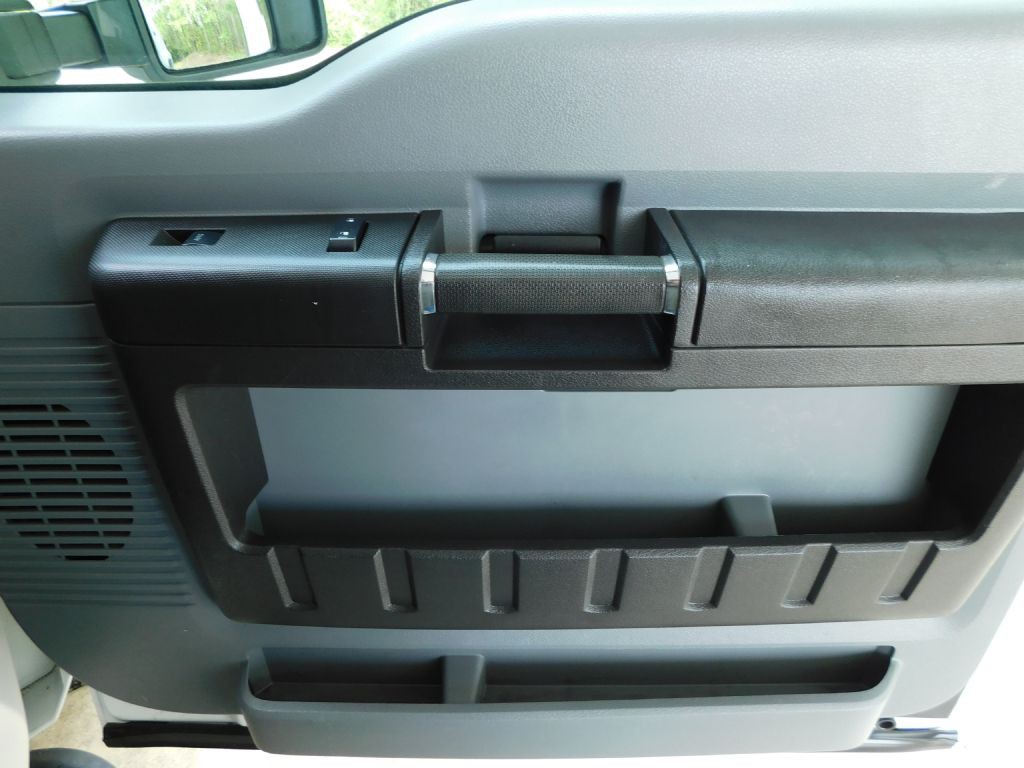 2014 Ford F-250 Image 28