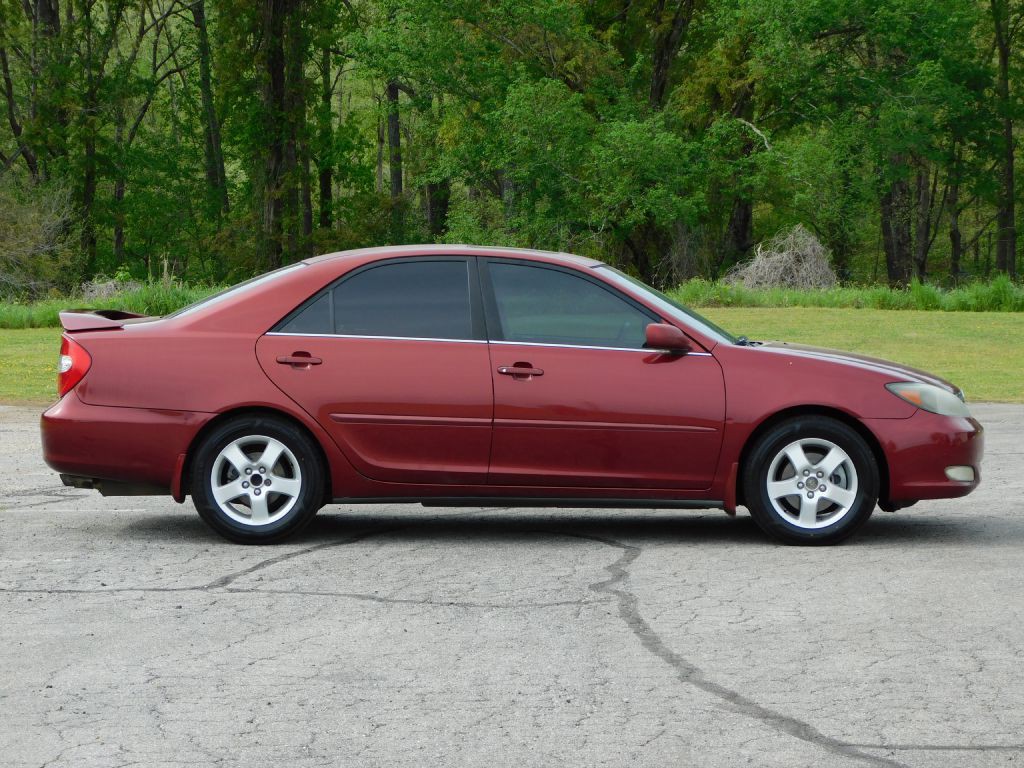 2002 Toyota Camry Image 1
