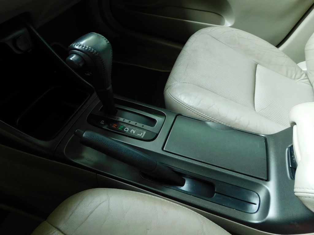 2002 Toyota Camry Image 13