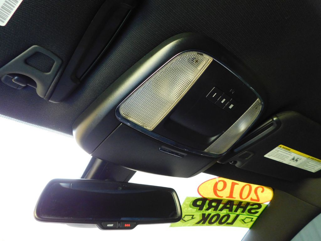 2019 Dodge Charger Image 16