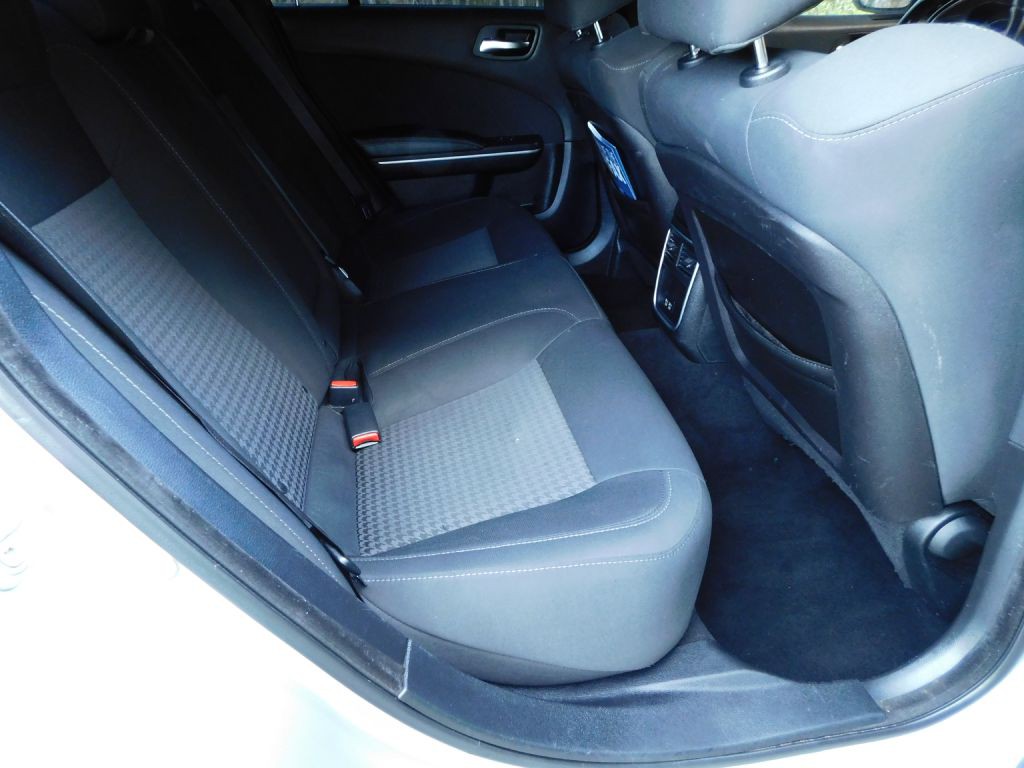 2019 Dodge Charger Image 24
