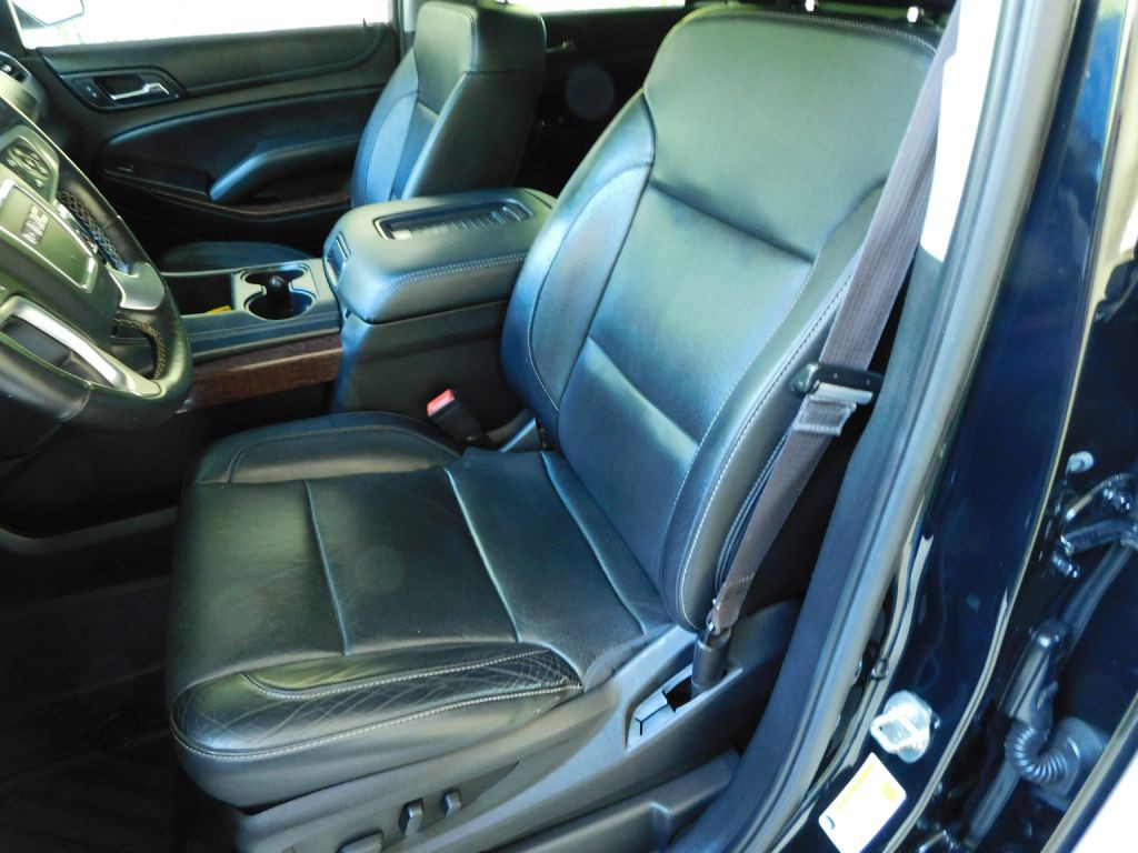 2017 GMC Yukon Image 8