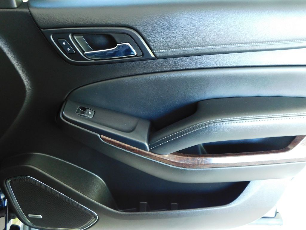 2017 GMC Yukon Image 35