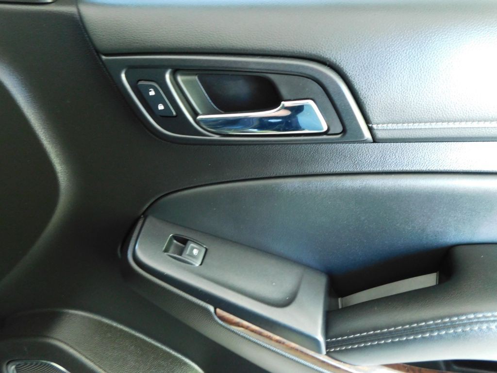 2017 GMC Yukon Image 36