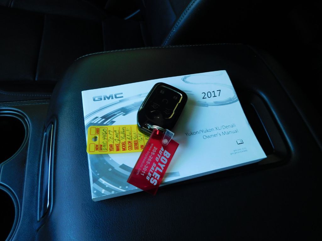 2017 GMC Yukon Image 47