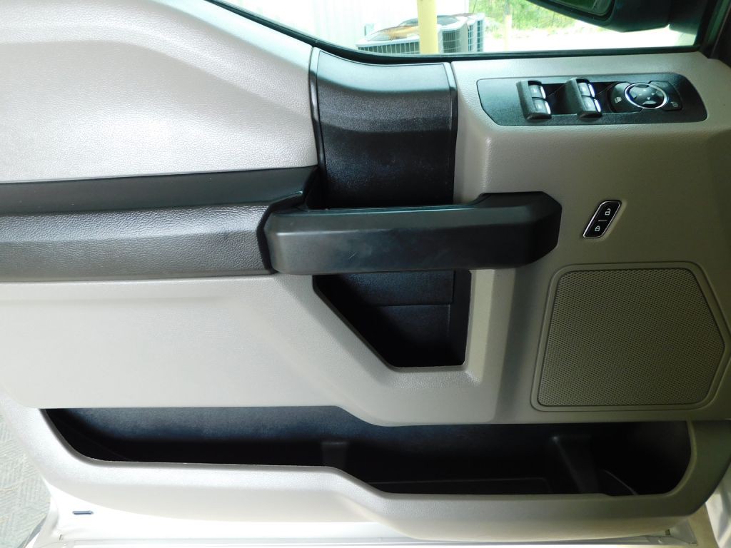 2017 Ford F-150 Image 19