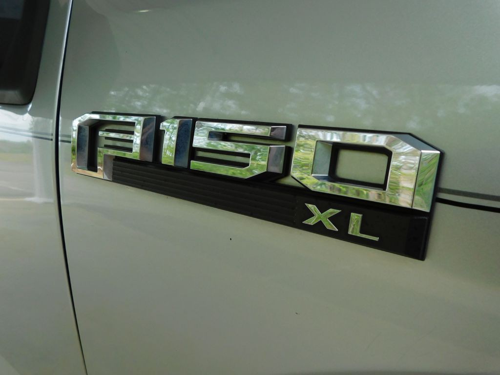 2017 Ford F-150 Image 35
