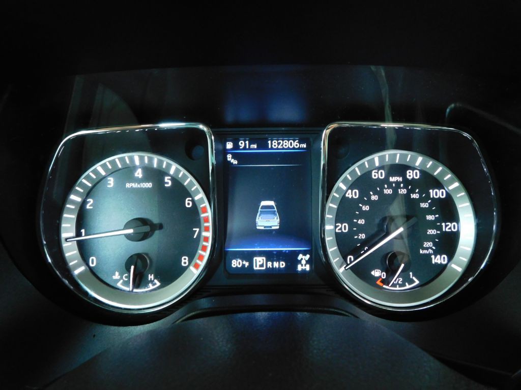 2019 Nissan Titan Image 11