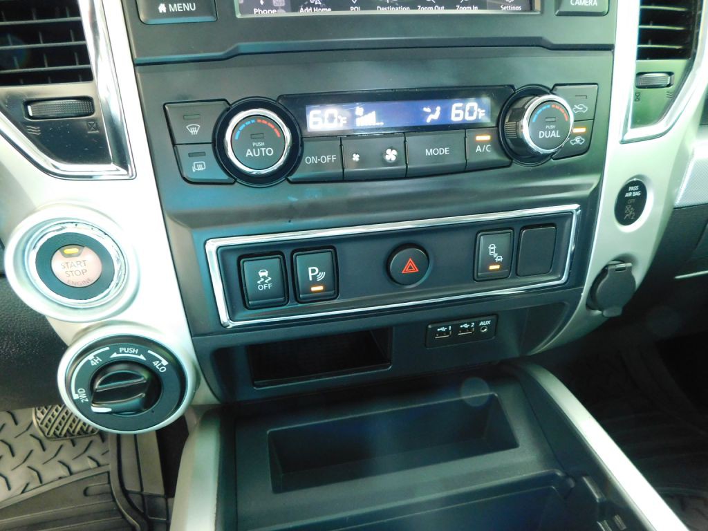 2019 Nissan Titan Image 16