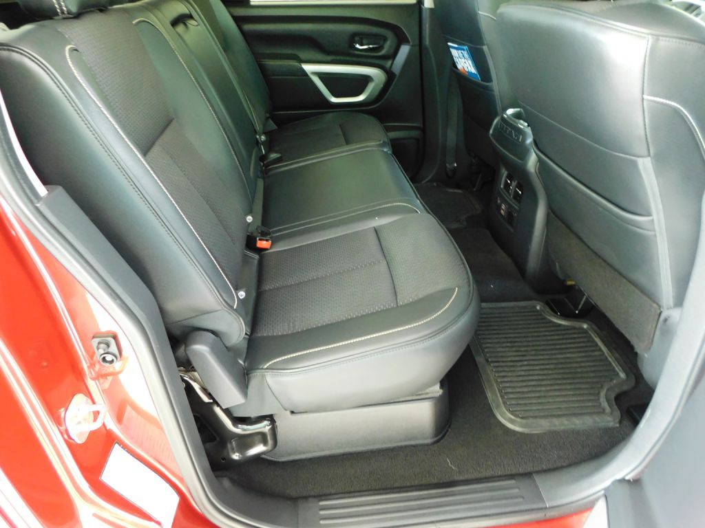 2019 Nissan Titan Image 29