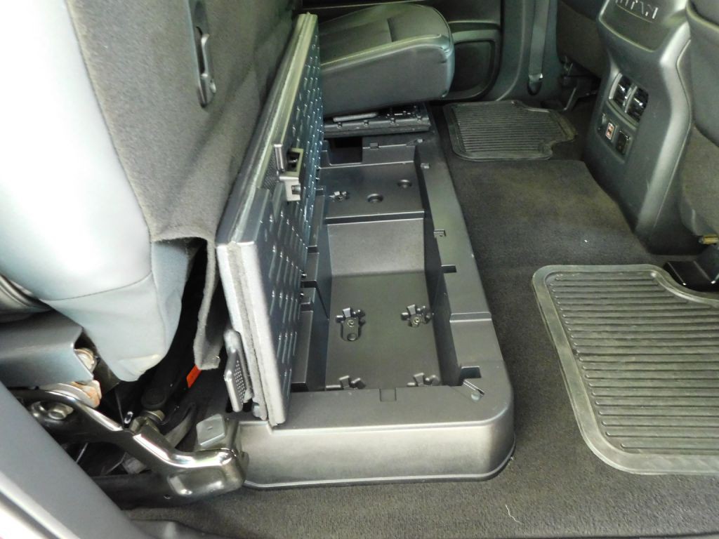 2019 Nissan Titan Image 32