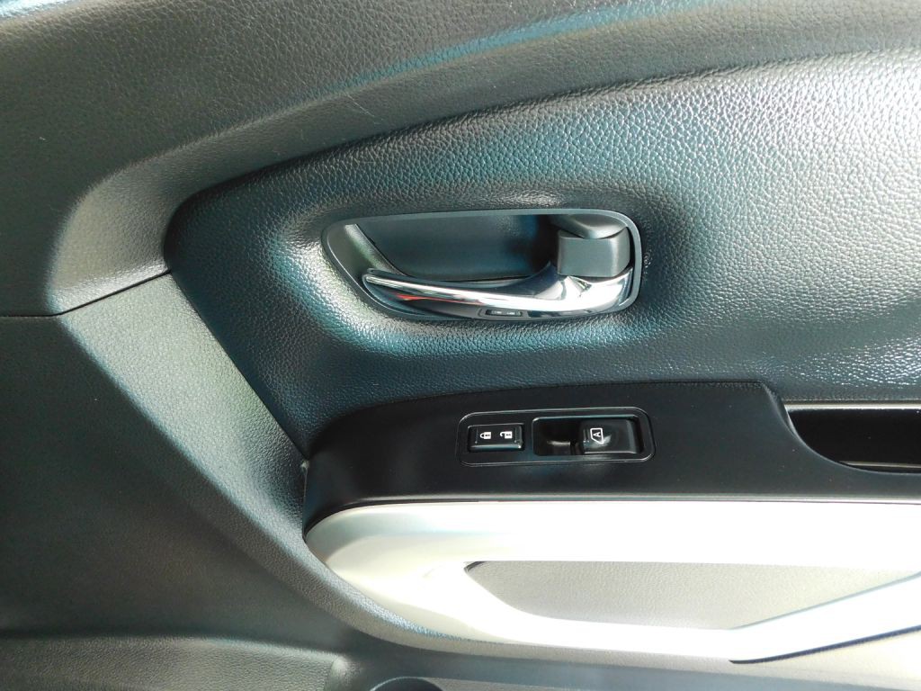 2019 Nissan Titan Image 37