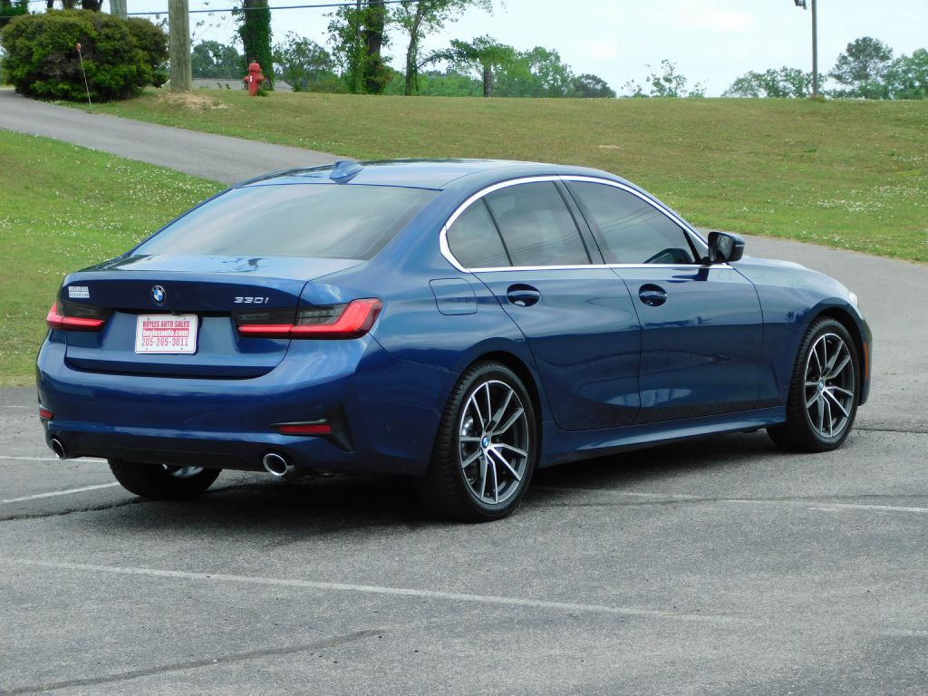 2021 BMW 3 Series Image 5