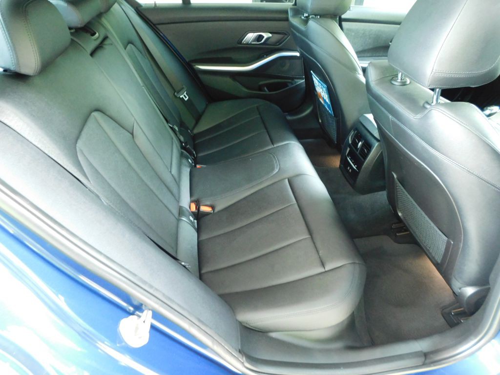 2021 BMW 3 Series Image 29