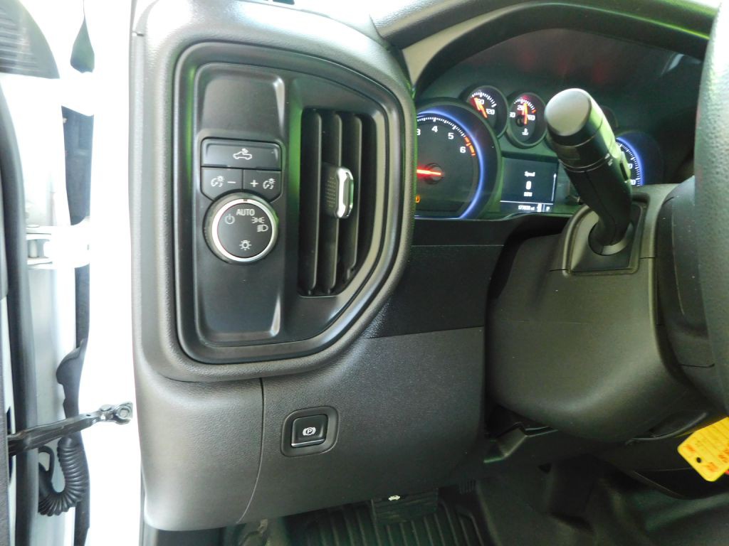 2019 Chevrolet Silverado 1500 Image 12