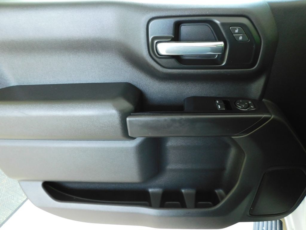 2019 Chevrolet Silverado 1500 Image 19