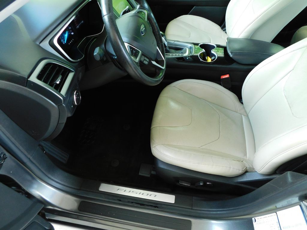 2016 Ford Fusion Image 7