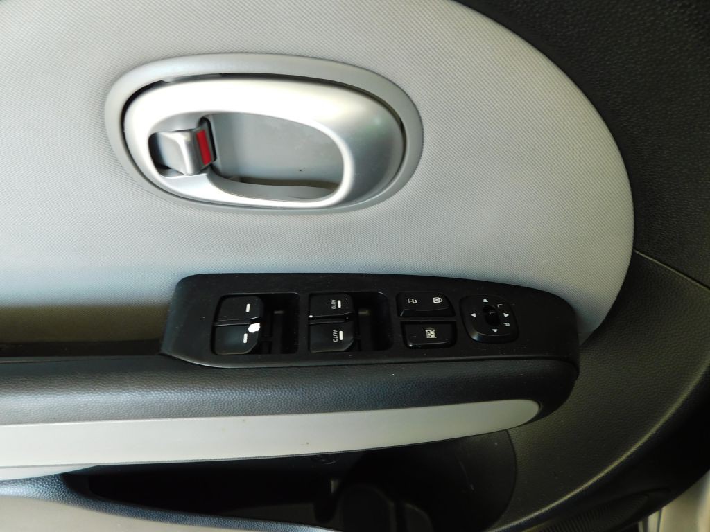 2014 Kia Soul Image 19