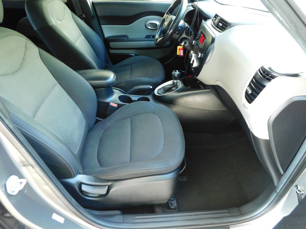 2014 Kia Soul Image 24