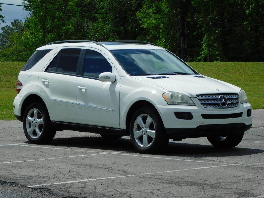 2010 Mercedes-Benz M-Class Image 7