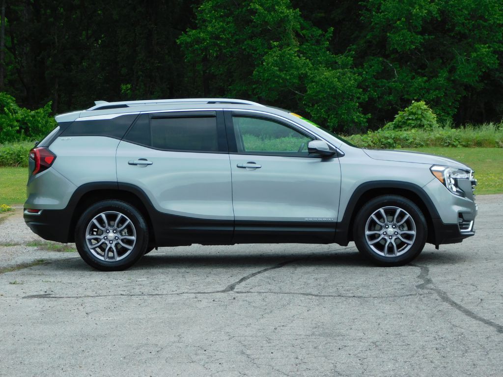 2023 GMC Terrain Image 4
