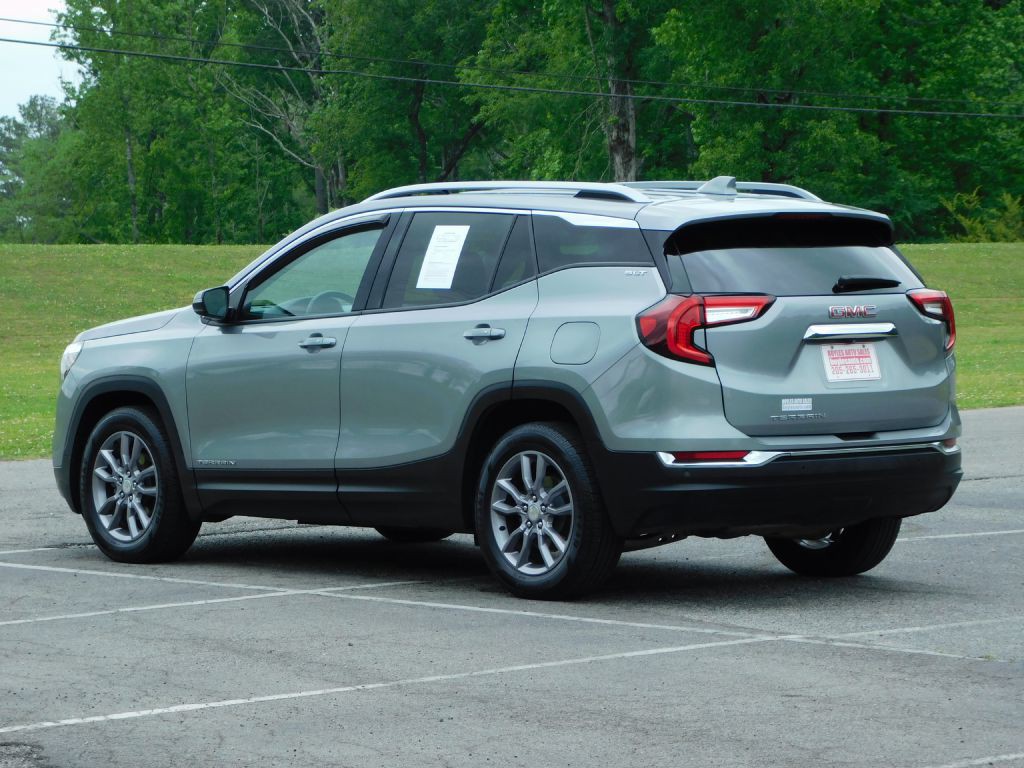 2023 GMC Terrain Image 6