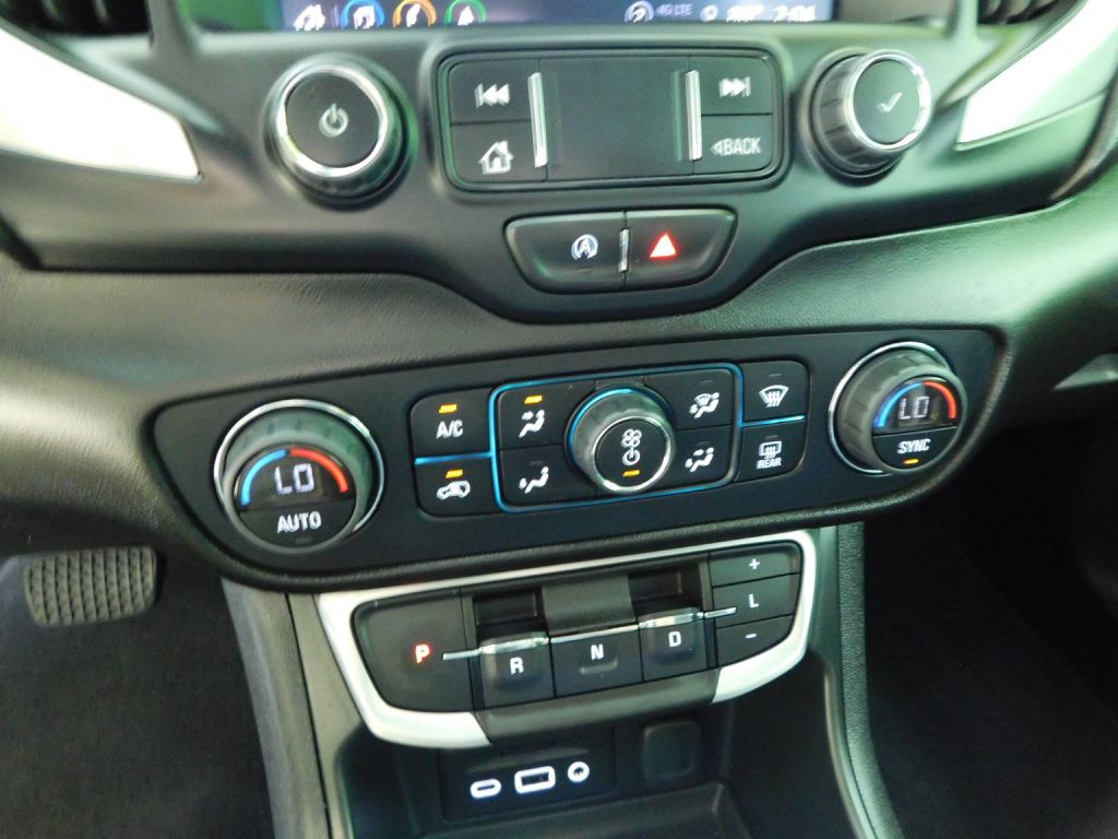 2023 GMC Terrain Image 17