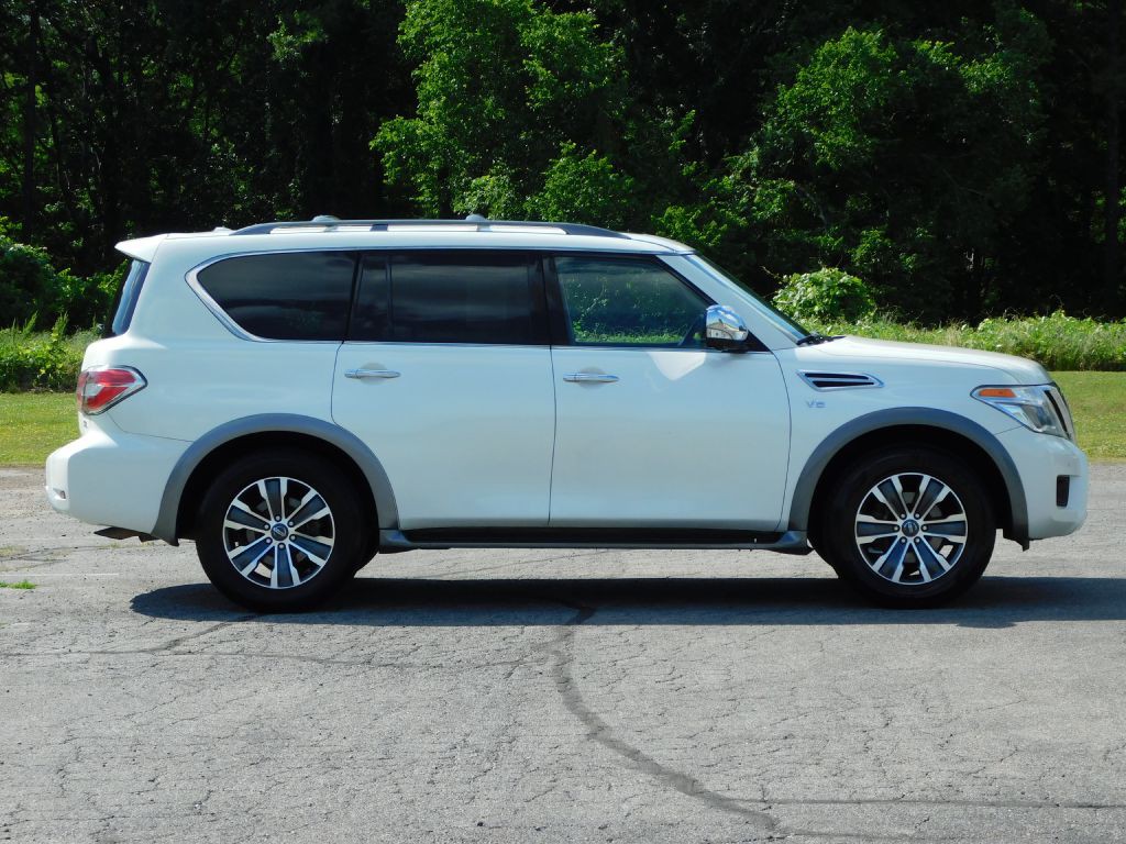 2018 Nissan Armada Image 3