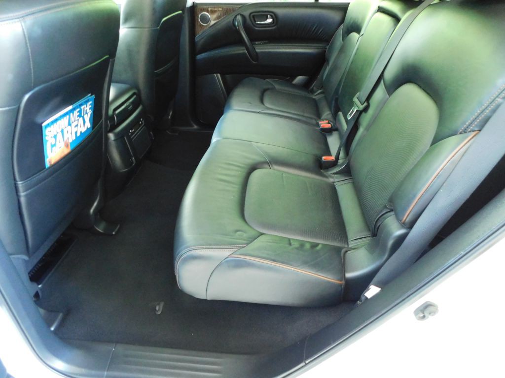 2018 Nissan Armada Image 25