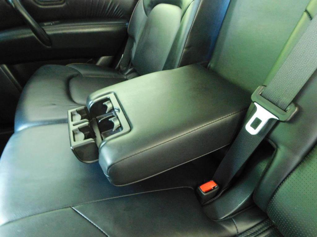 2018 Nissan Armada Image 27