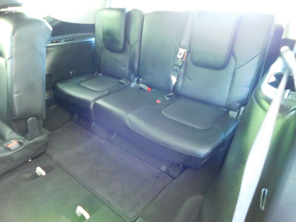 2018 Nissan Armada Image 28