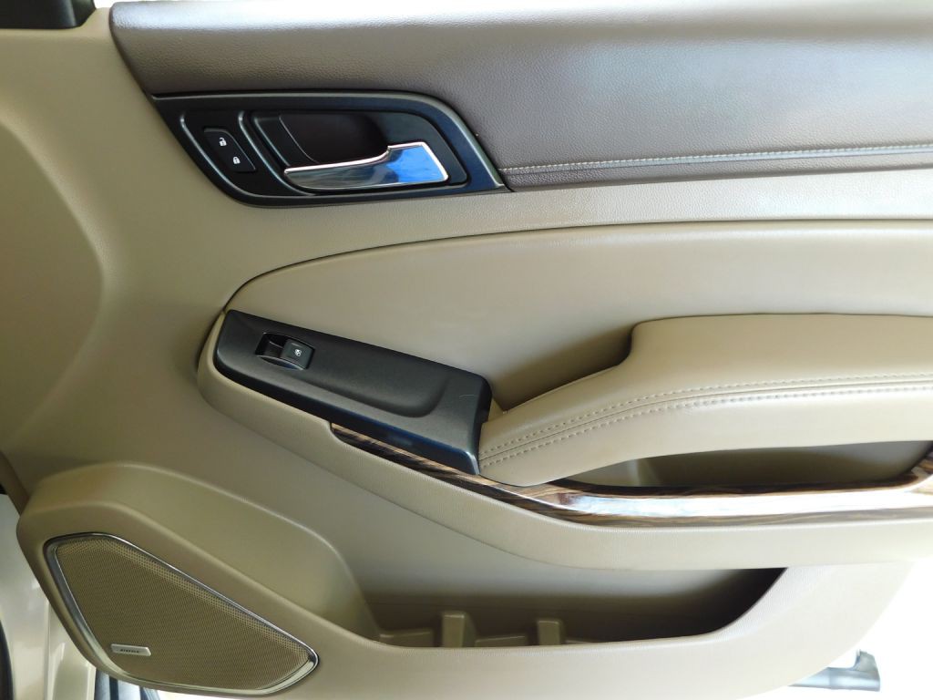 2016 GMC Yukon Image 37