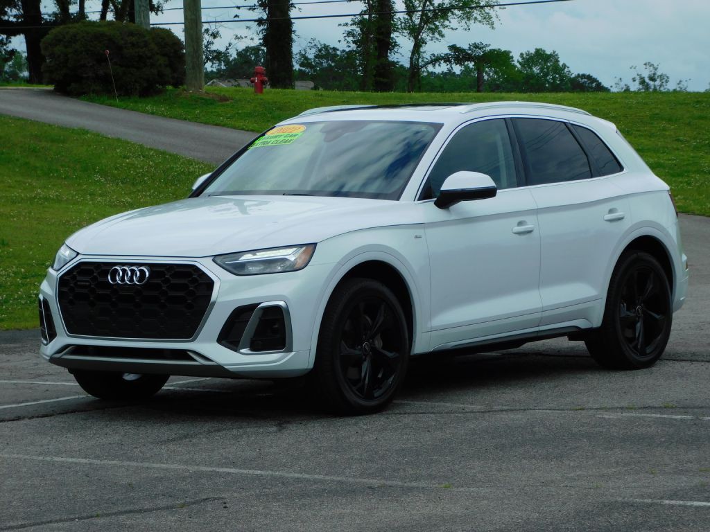 2022 Audi Q5 Image 2