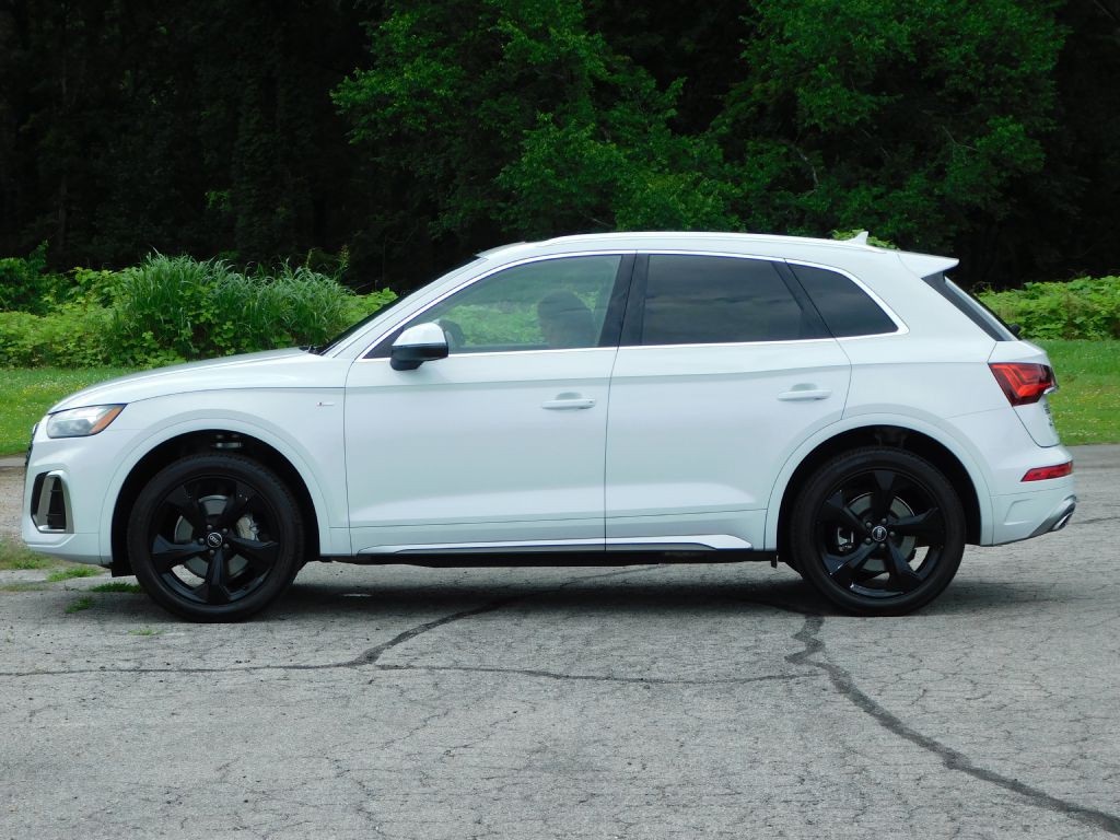 2022 Audi Q5 Image 4