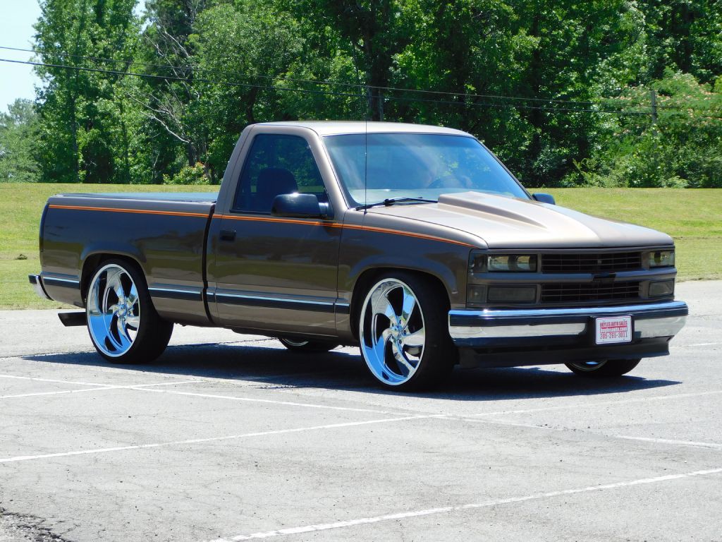 1997 Chevrolet C/K Image 1