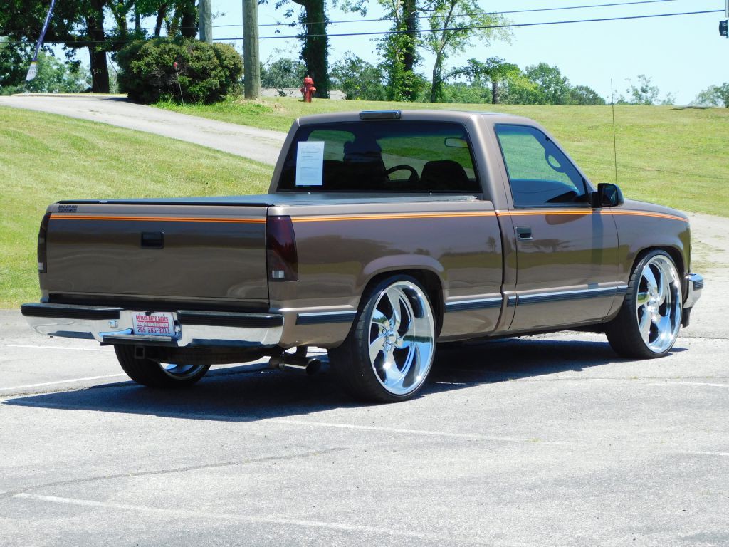 1997 Chevrolet C/K Image 6