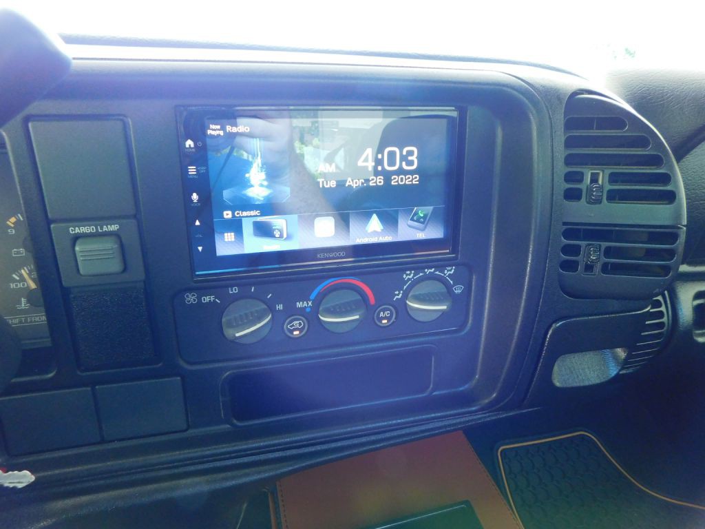 1997 Chevrolet C/K Image 13