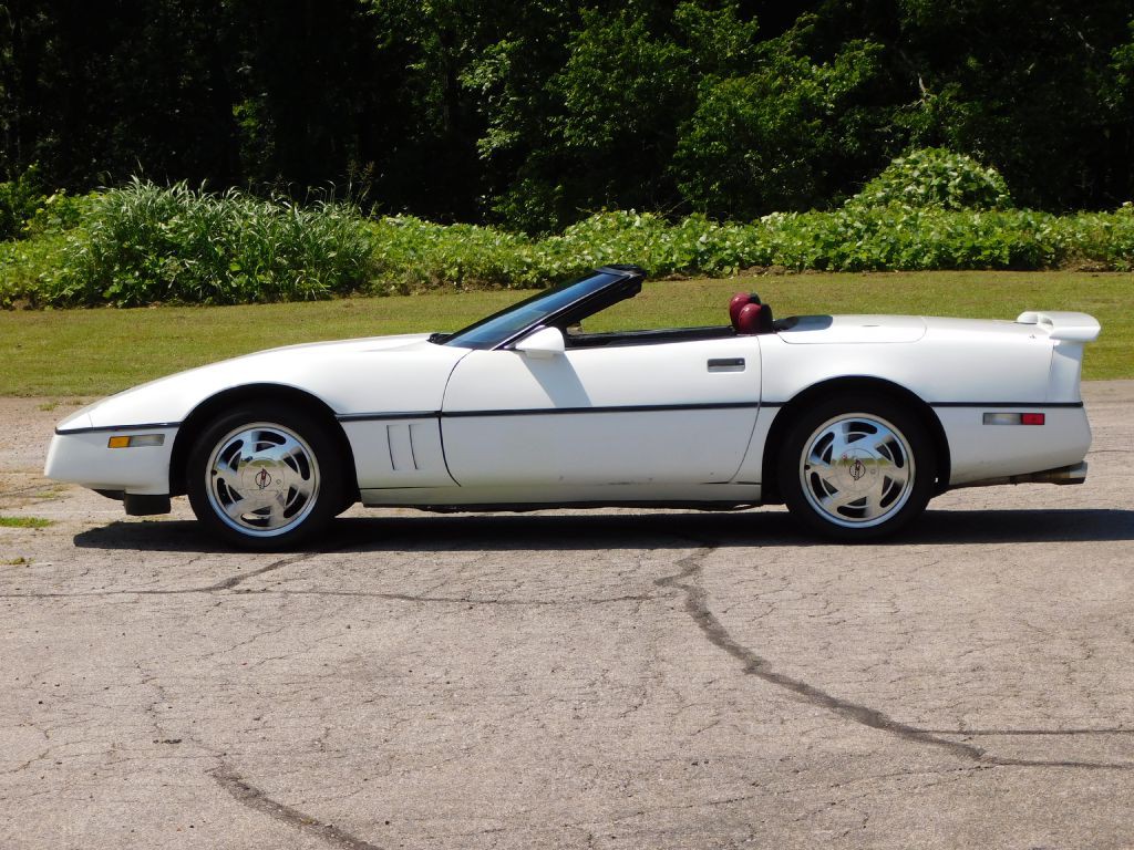 1989 Chevrolet Corvette Image 4